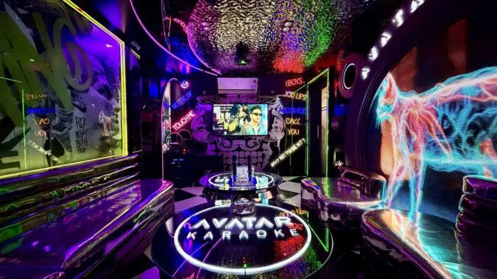 Karaoke Quận 1 TP.HCM — 30+ Phòng Hát, Mở Đến 5h Sáng – AVATAR KARAOKE