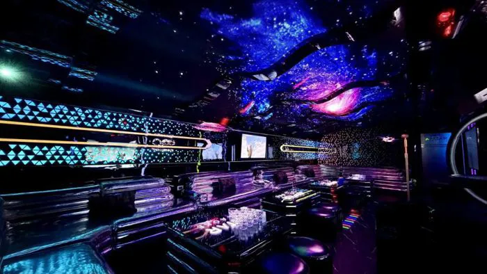 Karaoke Quận 1 TP.HCM — 30+ Phòng Hát, Mở Đến 5h Sáng – AVATAR KARAOKE