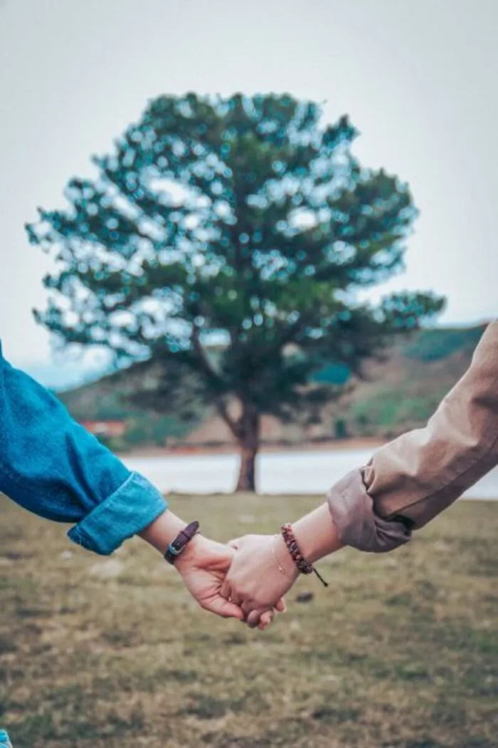Khám phá hình nền bạn thân đẹp cho điện thoại và máy tính