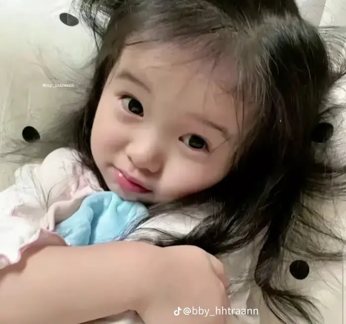 TOP 90+ Ảnh Em Bé Gái, Con Trai, Sơ Sinh CUTE Đẹp Tan Chảy