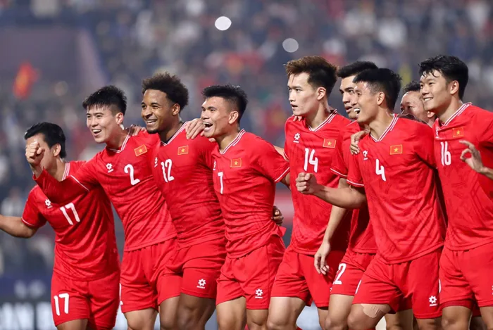 Đội tuyển Bóng đá nam quốc gia chính thức xuất hiện trên nền tảng số EA  SPORTS FC™ > Cục Thể dục thể thao Việt Nam” title=”Đội tuyển Bóng đá nam quốc gia chính thức xuất hiện trên nền tảng số EA  SPORTS FC™ > Cục Thể dục thể thao Việt Nam” style=”margin: 0 auto; display: block; max-width: 100%; height: auto;”><figcaption style=