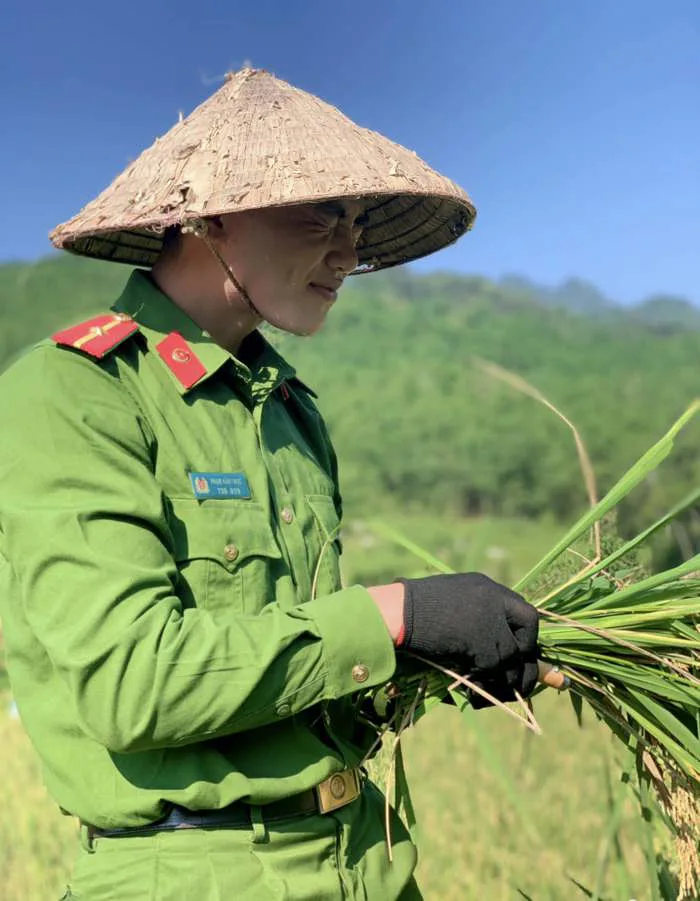 Lan toả những hình ảnh đẹp về lực lượng Công an xã