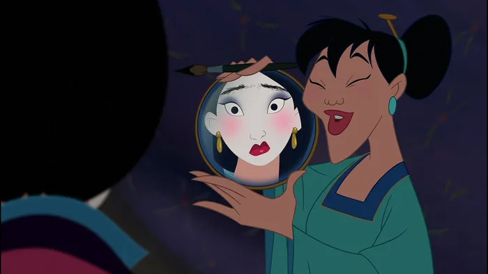 Soi nhan sắc các nàng công chúa Disney lúc chưa Photoshop!