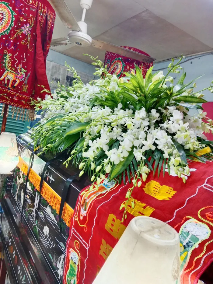 Trang trí đám tang, di ảnh. Vòng hoa chia buồn - TP.HCM