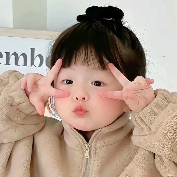 Khám phá kho ảnh avatar em bé cute khiến tim tan chảy
