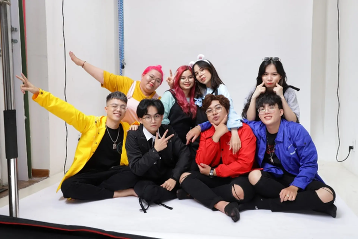 Khám phá bộ sưu tập hình nền Hero Team cực kỳ ấn tượng khiến fan ngắm