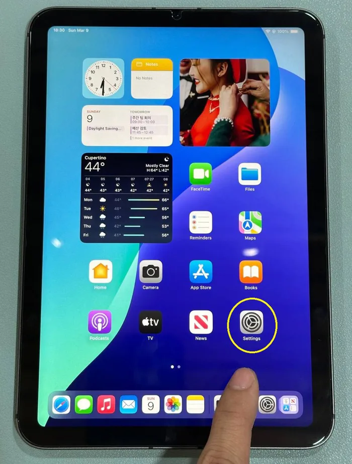Cách Đổi Hình Nền iPad Cực Nhanh Chỉ Cần Qua Vài Bước Thao Tác ! | POLY  Store | POLY Store