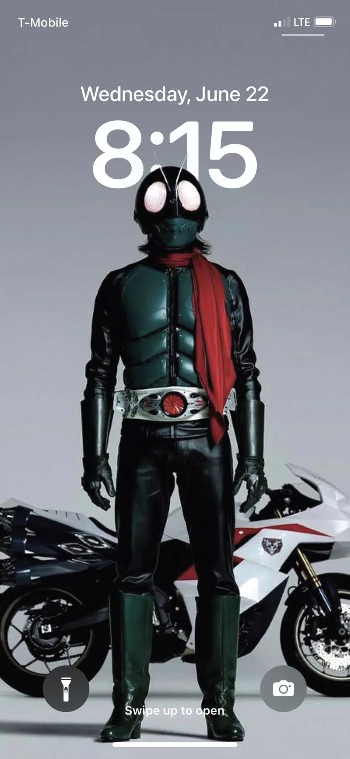 Hình nền Shin Kamen Rider của tao trên IOS 16 này… các cậu thấy sao? :  r/KamenRider