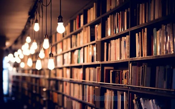 Những hình nền kệ sách ấn tượng nhất