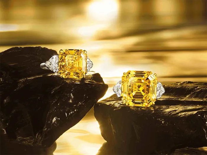 Vẻ Đẹp Của Kim Cương Vàng - Tâm Luxury