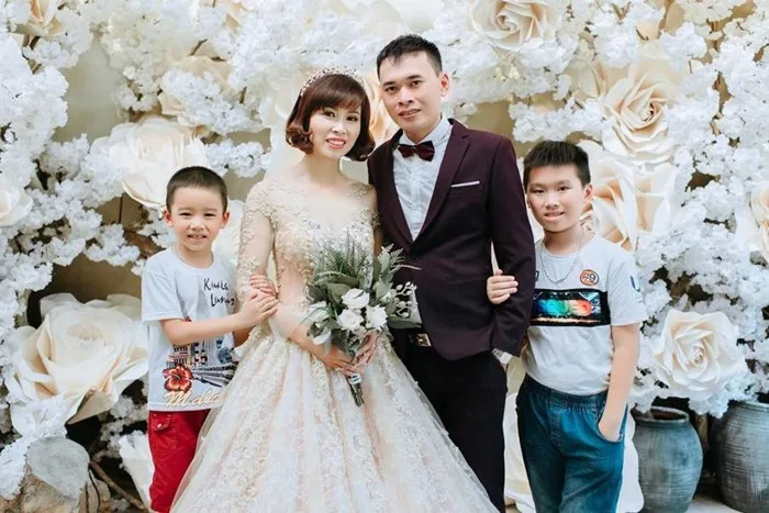 33 Ý Tưởng Chụp Ảnh Kỷ Niệm Ngày Cưới 5 Năm, 10 Năm, 15 Năm