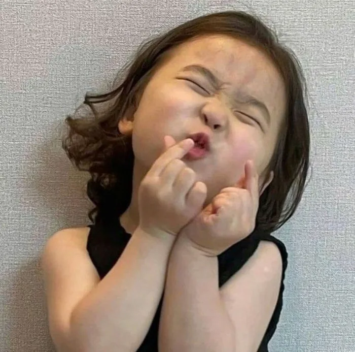 Ý nghĩa của meme bắn tim là gì? Cập nhật bộ meme thể hiện tình cảm siêu  đáng yêu và thu hút nhất