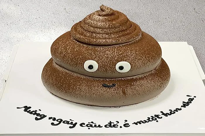 Những mẫu bánh kem troll độc lạ cho bữa tiệc sinh nhật thật vui