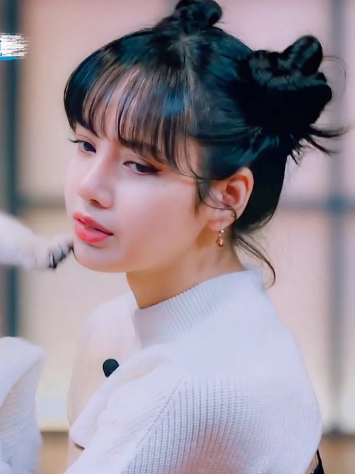 Hình ảnh Lisa cute, đáng yêu, đẹp nhất