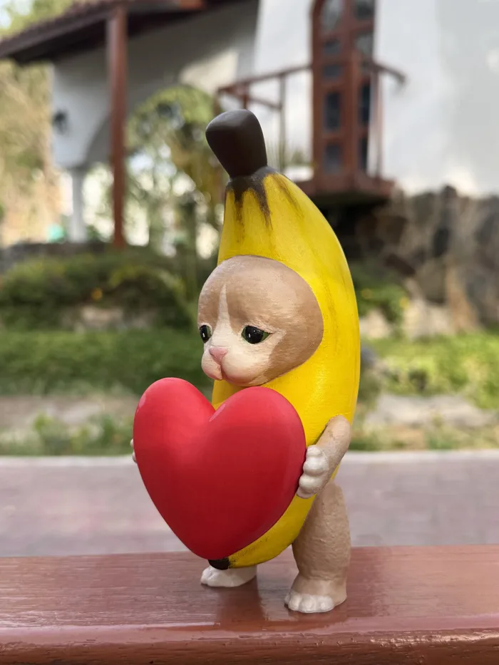 🍌 BANANA CAT HOLDING HEART MEME・ STL File for 3D printing・Cults