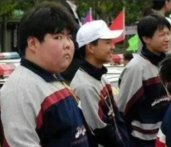 Cuộc đời buồn hiện tại của cậu bé “thánh meme” nổi tiếng Trung Quốc