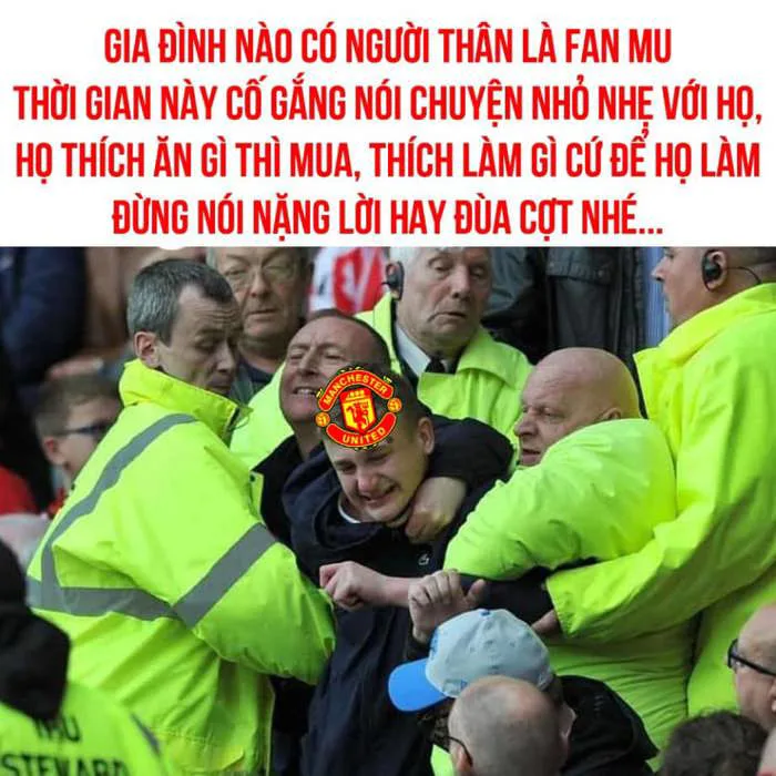 Vào hang cùng Manchester United | Vietcetera